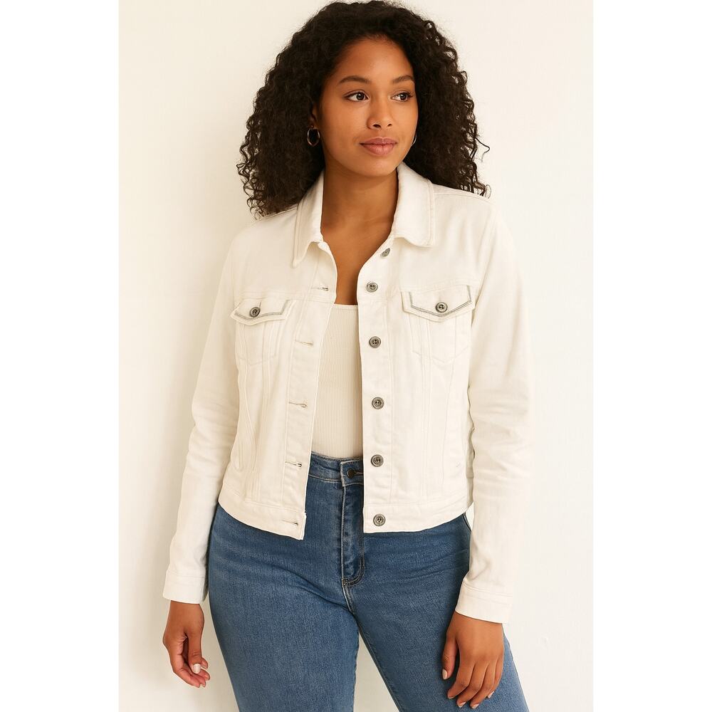 Universal Thread White Denim Jacket Size M Button Front Classic